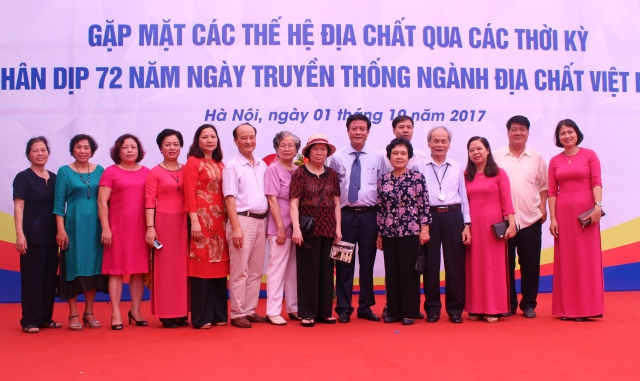 Lễ Gặp mặt 72 năm Ngày truyền thống Ngành Địa chất Việt Nam (1945-2017)
