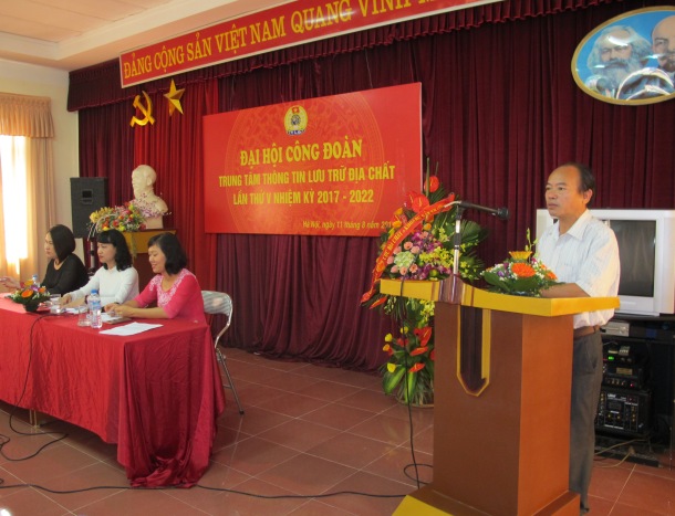 Đ/c Lê Hồng Thái - UVBTV Công đoàn Bộ TN&MT, Chủ tịch Công đoàn TCĐC&KS Việt Nam phát biểu chỉ đạo Đại hội