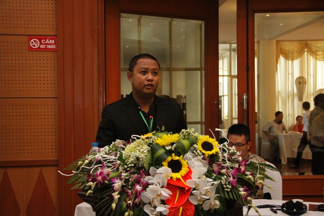  Mr. Kanchanapant Apichai (Thái Lan) với bài trình bày: Hoạt động lập bản đồ đáy biển ở Thái Lan