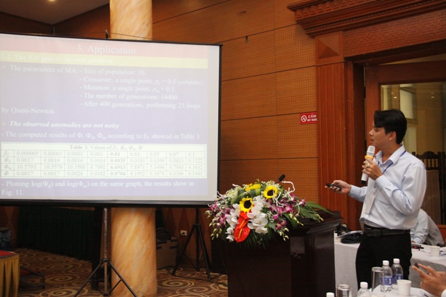 Tác giả Lương Phước Toàn với bài trình bày: Xác định tham số tikhonov tối ưu trong việc giải bài toán ngược trọng lực 2-D và 3-D