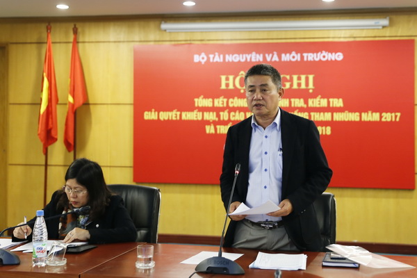 Chánh Thanh tra Bộ TN&MT Lê Quốc Trung trình bày báo cáo